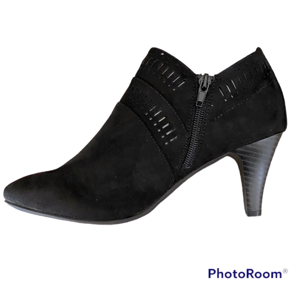 NEW Ankle Booties Black Microsuede Karen Scott Size 9.5